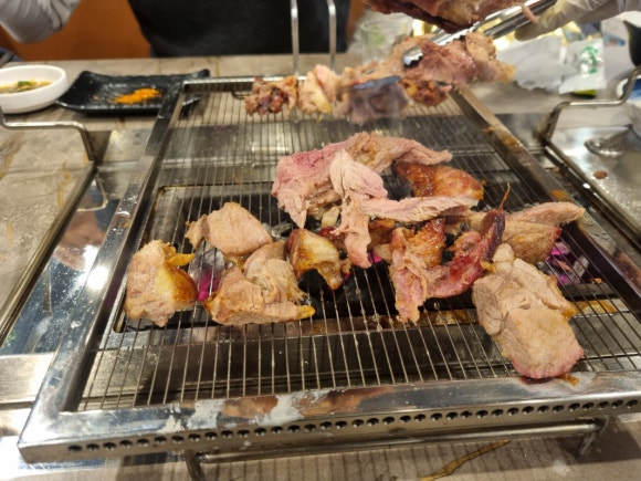 항방양육관양꼬치 이미지
