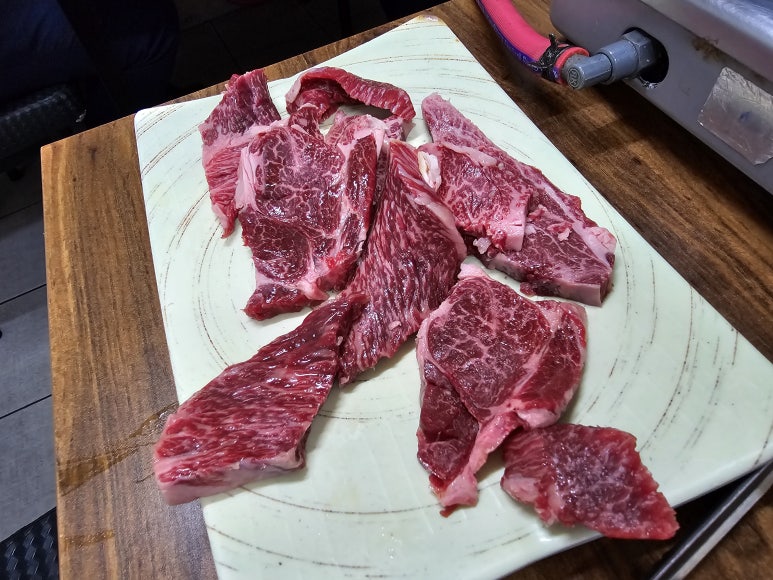 투뿔등심한우 이미지