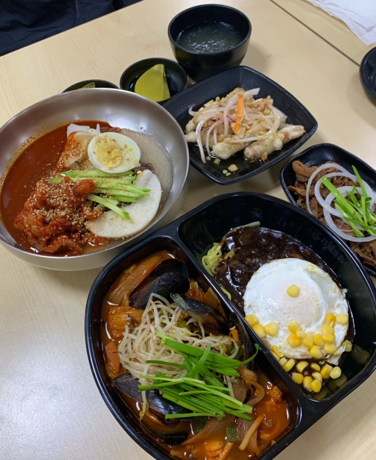 8월의 중식 평촌이마트점 이미지