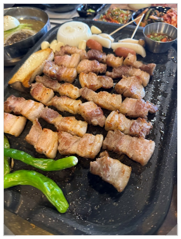 달빛고기 이미지