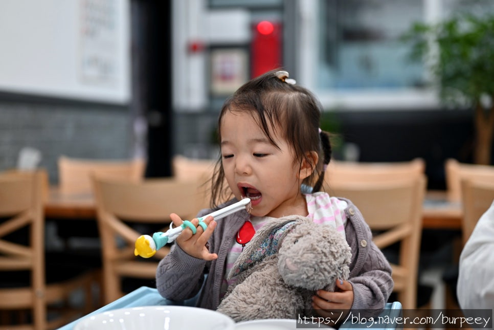 성석능이백숙 이미지