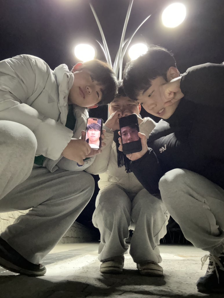 겨울지나봄 이미지