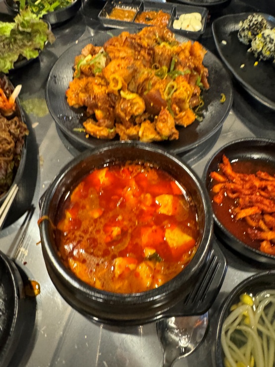 한입족발 이미지