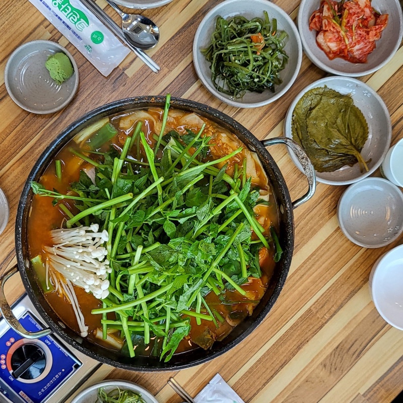 호수매운탕 이미지