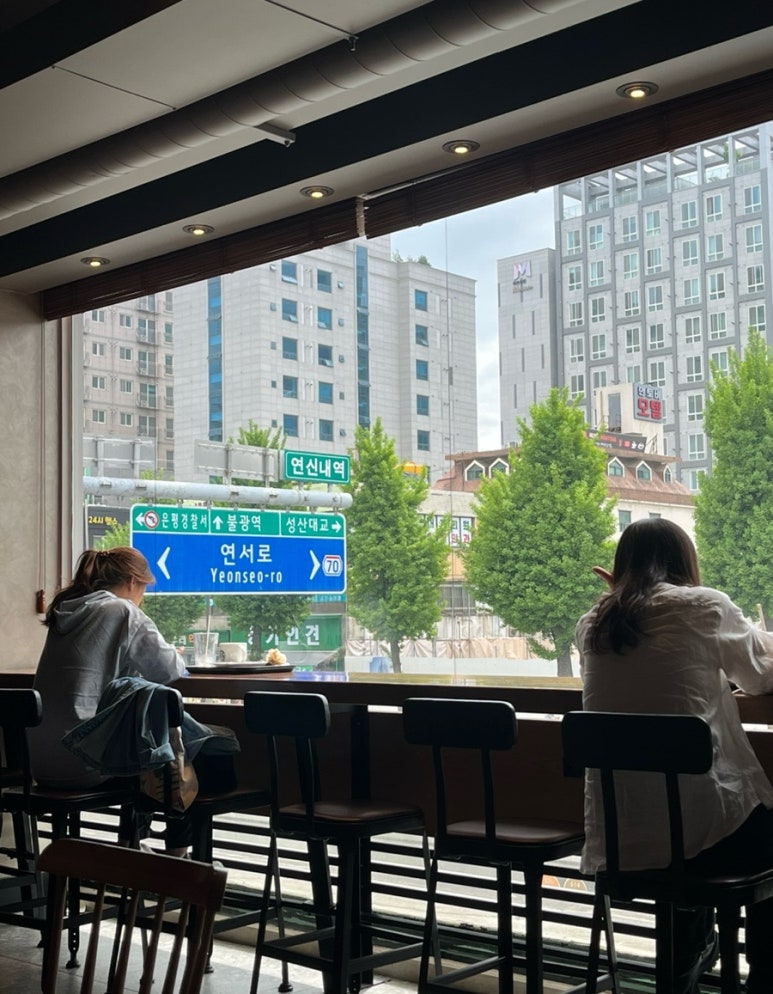 스타벅스 연신내역사거리점 이미지