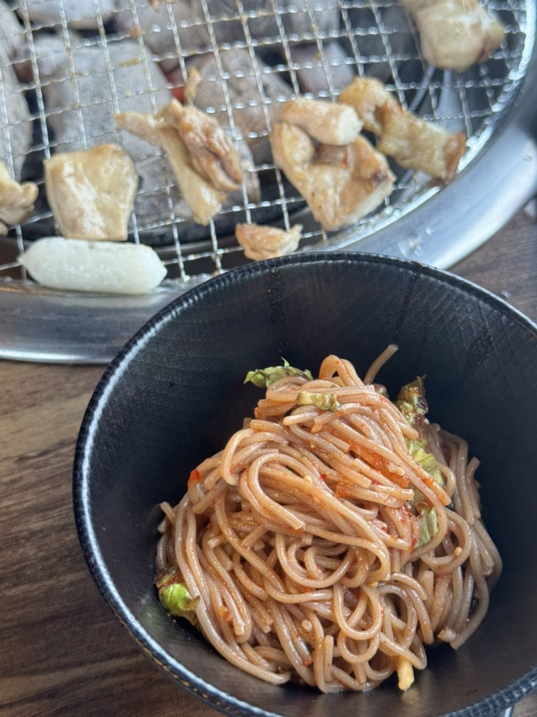 명물숯불닭갈비 이미지