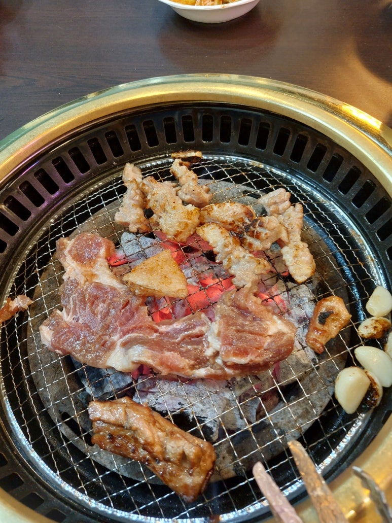 청년고기장수여주점 이미지