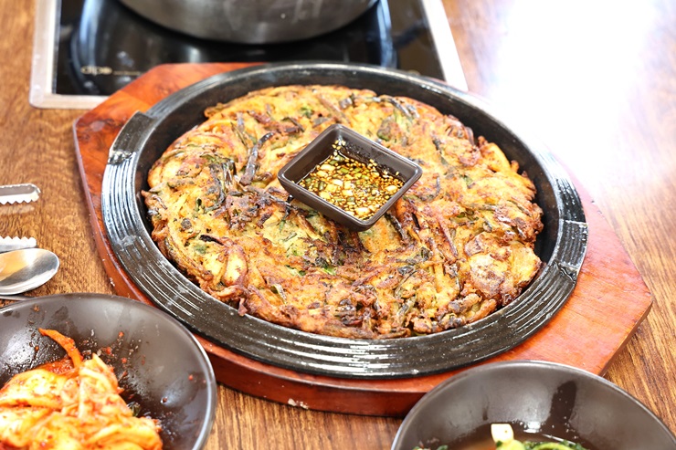 황금해물칼국수 이미지