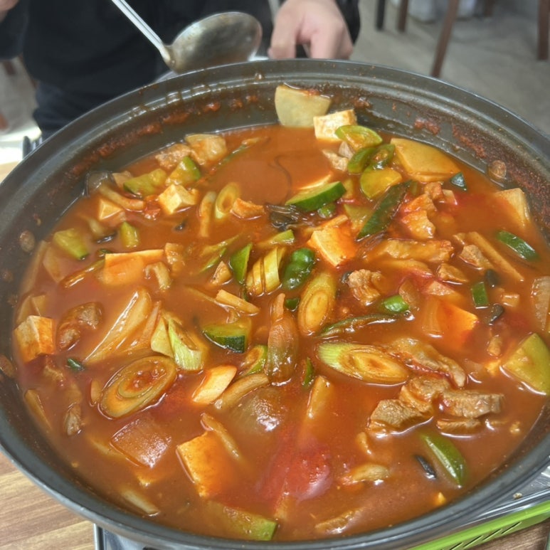 두마리찜닭 두찜 평택세교점 이미지