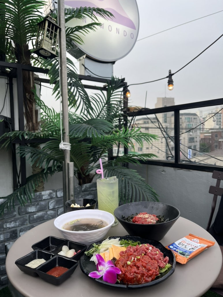 육회두잇 이미지