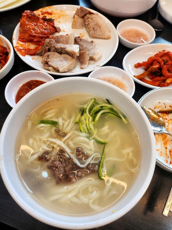 37칼국수 이미지
