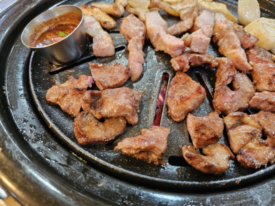 오늘도뒷고기 이미지