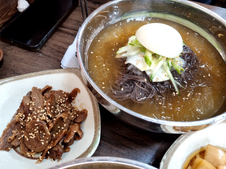 불쌈냉면.국수 이미지