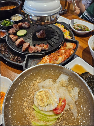 꽃피는반찬 이미지