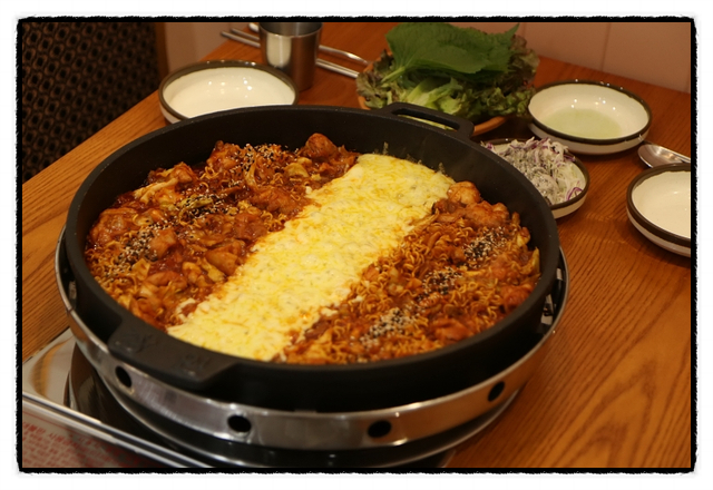 장인닭갈비대학로 이미지