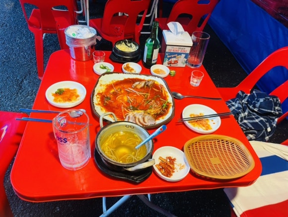 골뱅이창너머족발 이미지