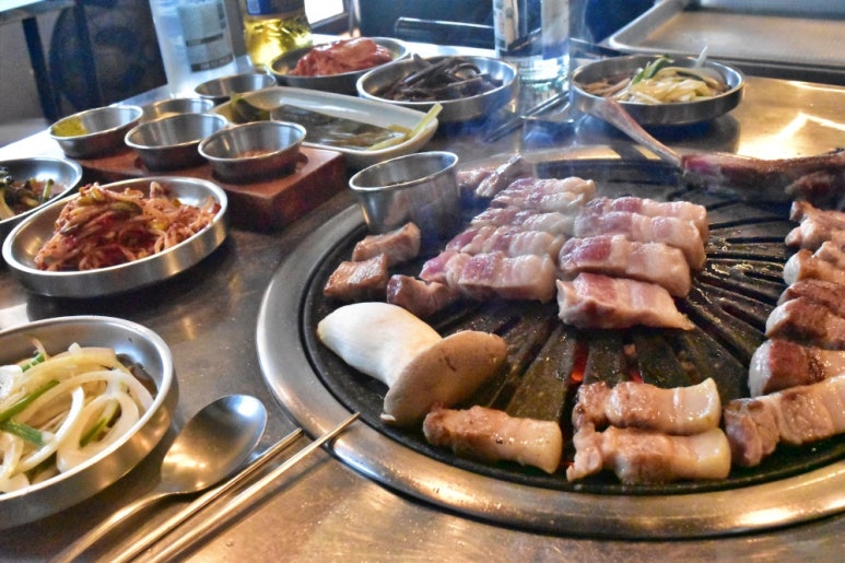 제주흑돼지감성돈협재본점 이미지