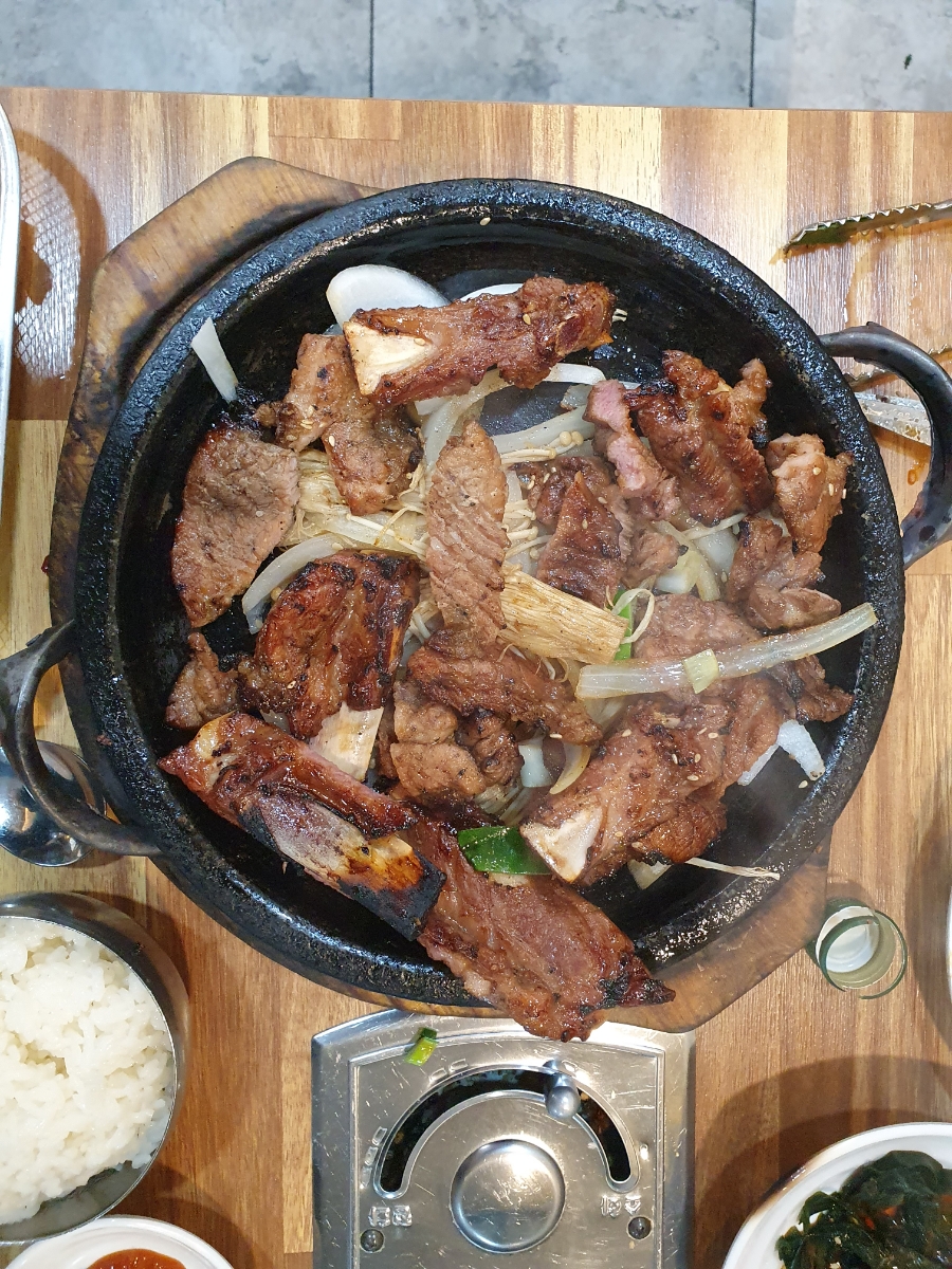 항아리석갈비 이미지