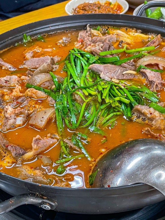 산천흑염소 이미지
