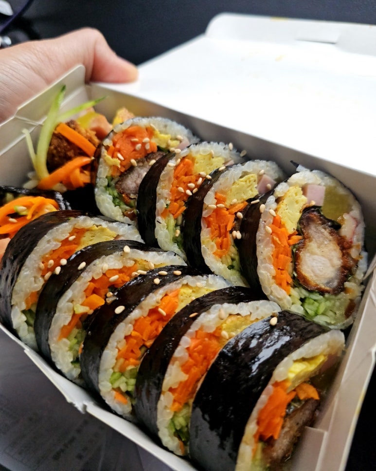 쏭김밥 이미지