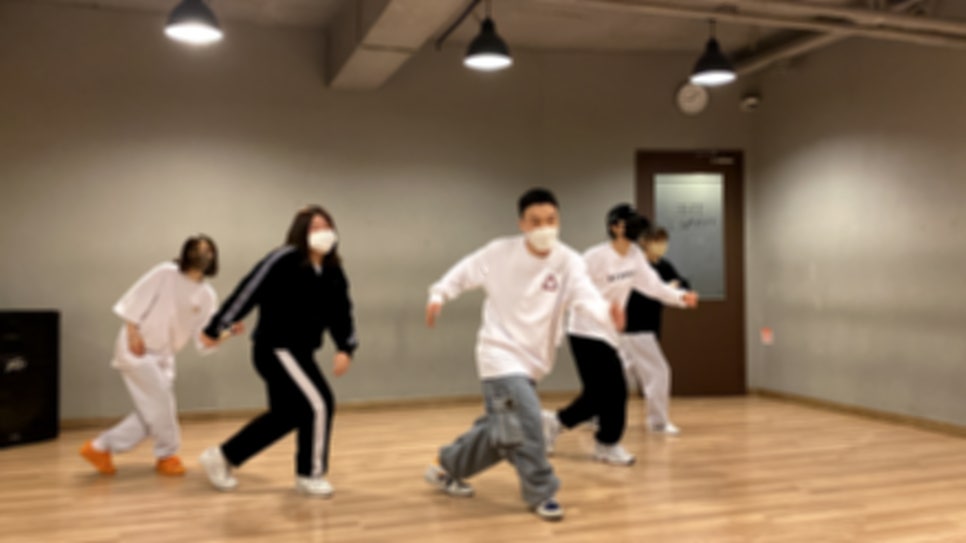압구정더댄스 이미지