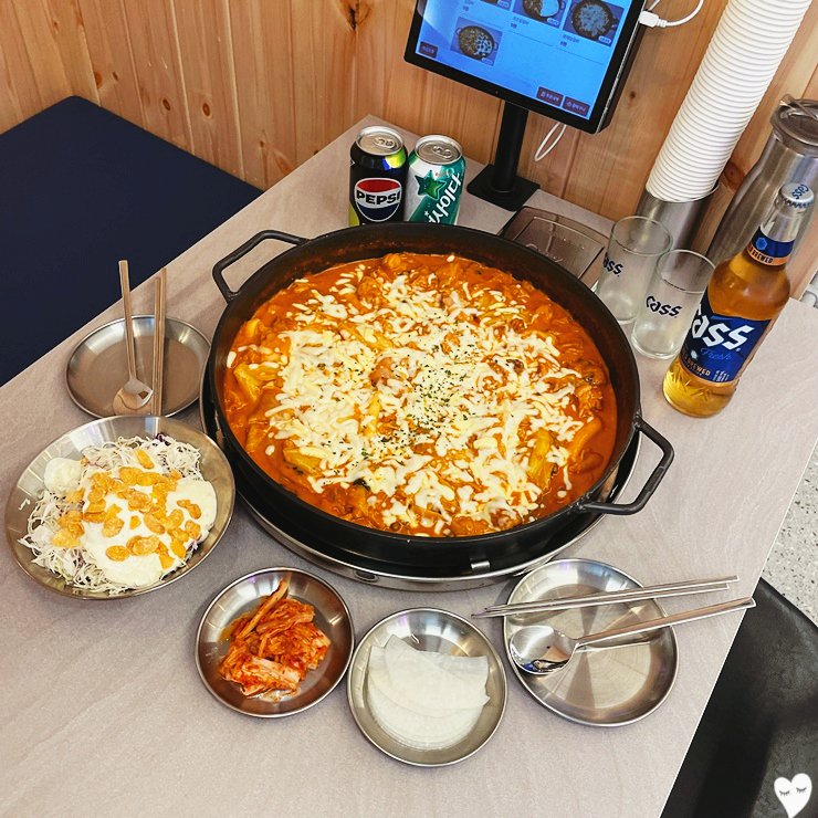 빤닭빤닭퍼블릭 이미지