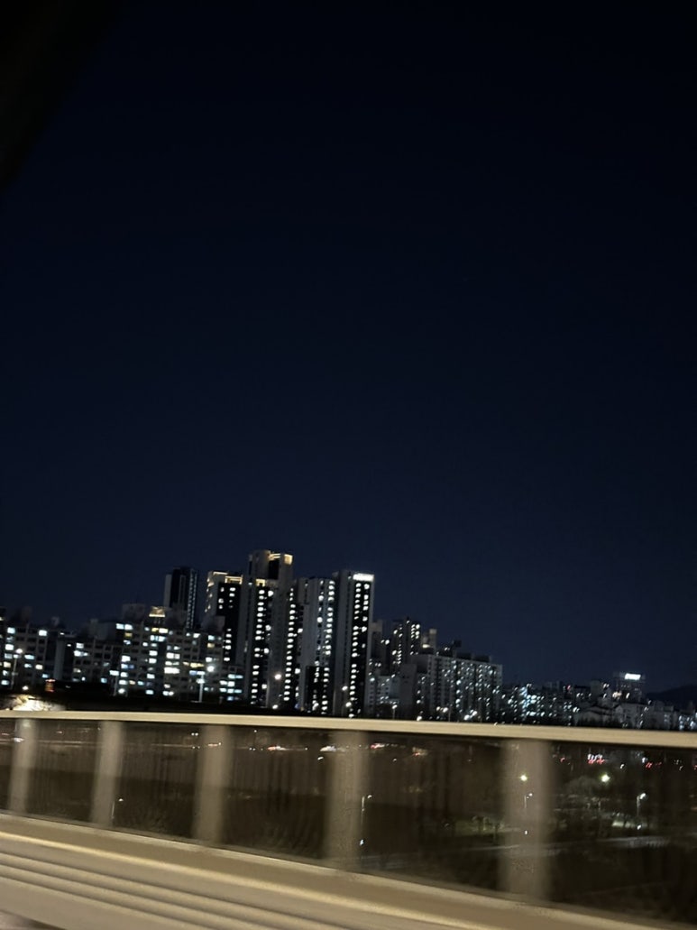 뚱뚱이 할머니집 이미지