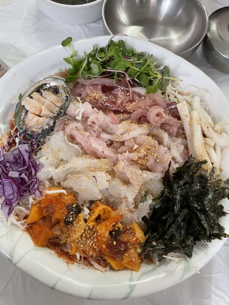 명품 세꼬시 물회 이미지