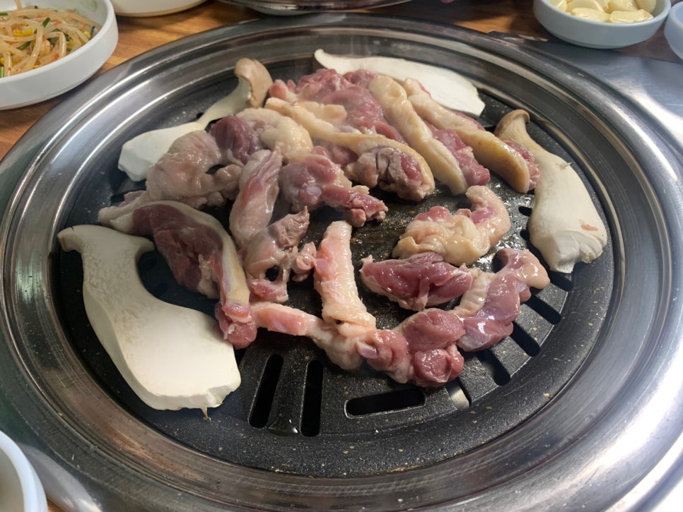 함지박오리숯불구이 이미지
