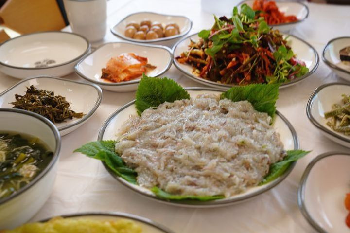 행운의횟집 이미지