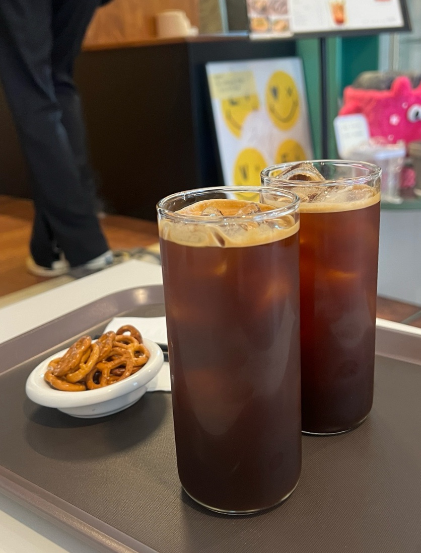 산능이네능이버섯백숙 이미지