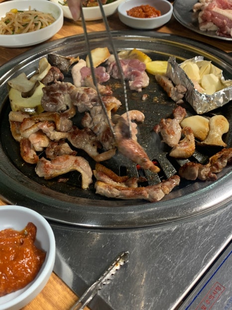 함지박오리숯불구이 이미지