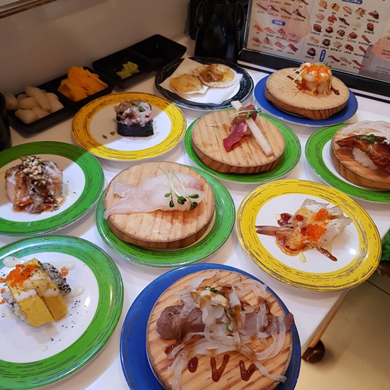 용이초밥 이미지