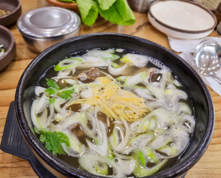 산골갈비탕 이미지