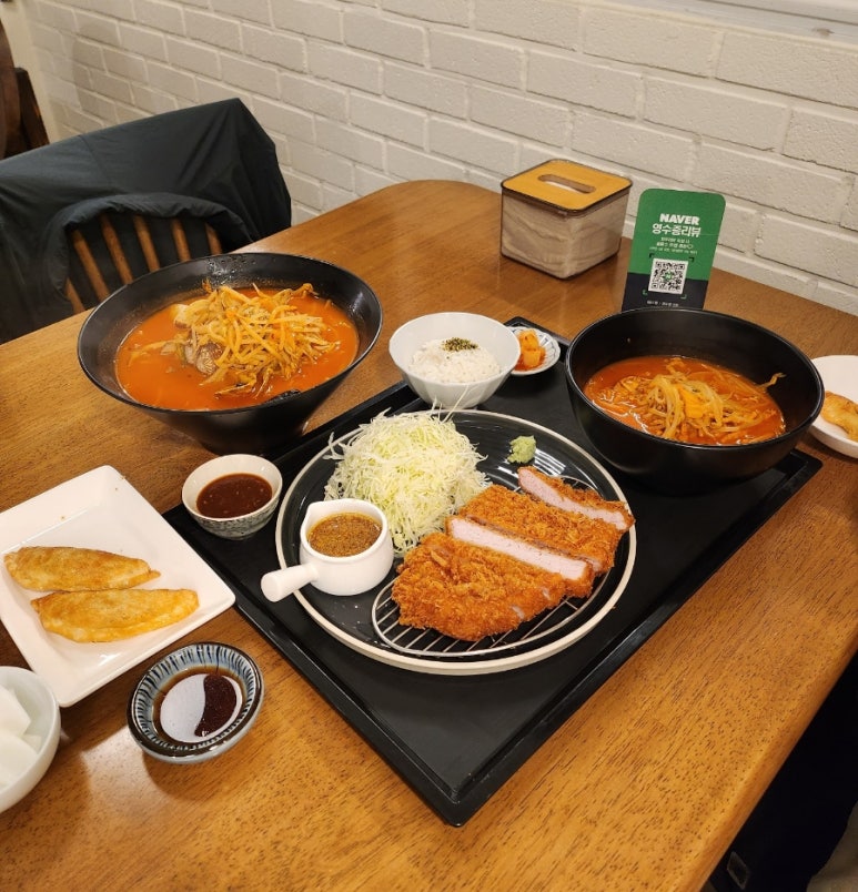 더화룡 이미지