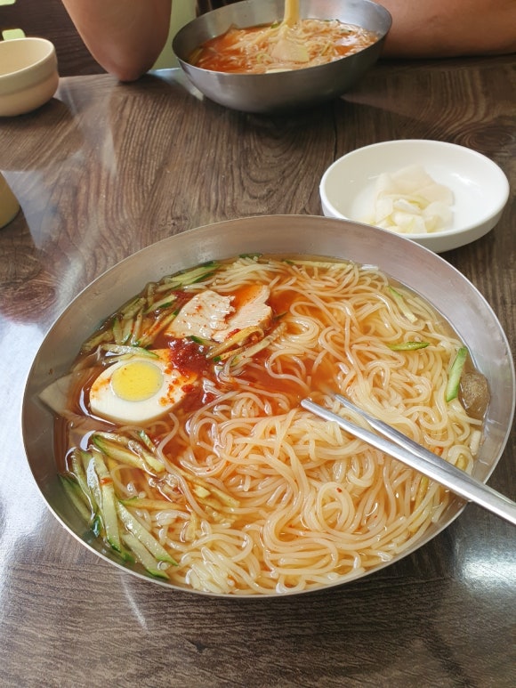 장전밀면 이미지