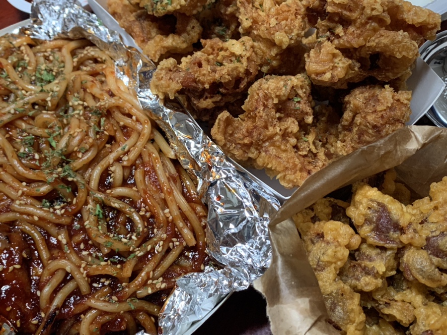 냠냠 숯불두마리치킨 함안점 이미지