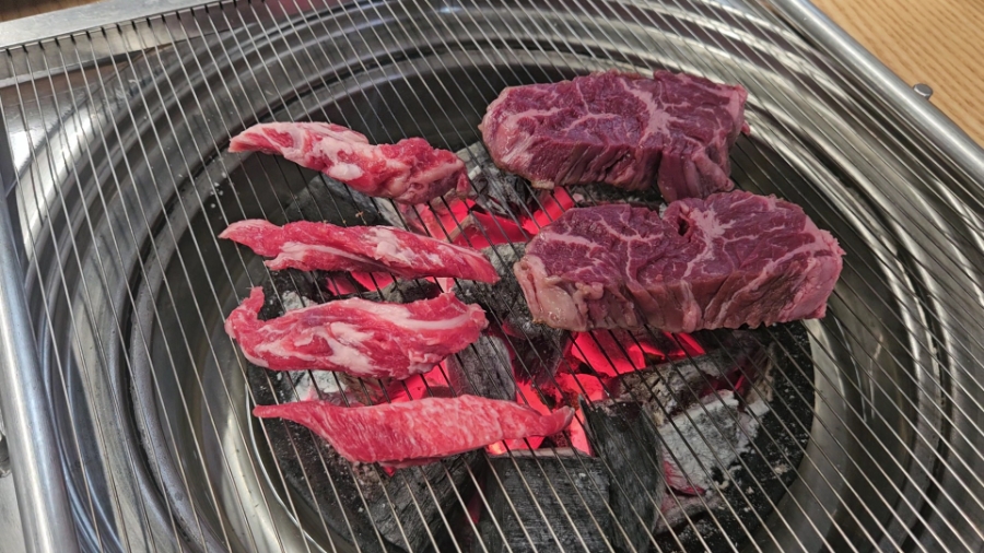 참숯생고기마을 이미지