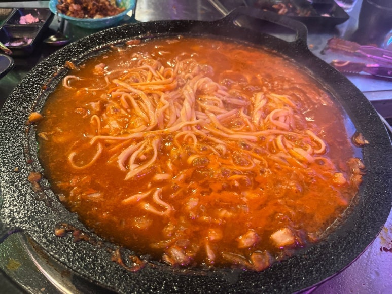 솥돈 영등포점 이미지