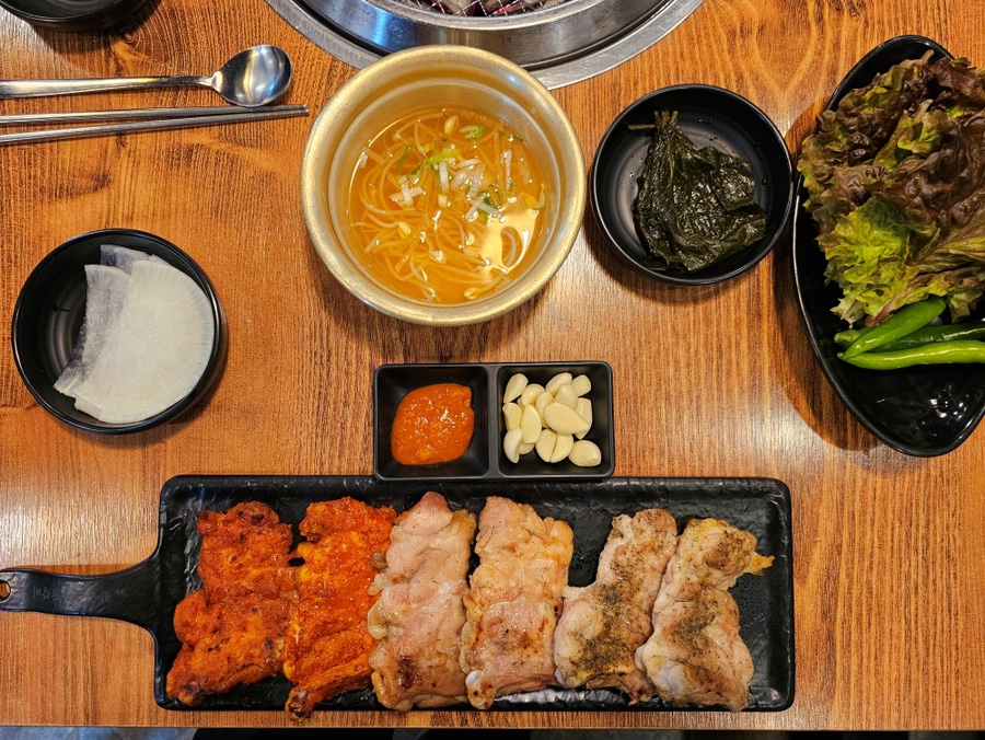 한근숯불닭갈비 이미지