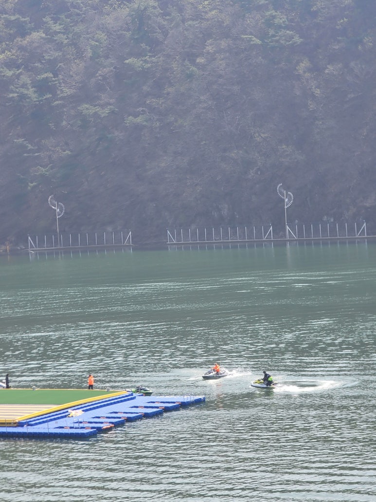 썸데이카페 이미지