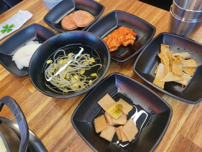 춘천닭갈비명가여기닭 이미지