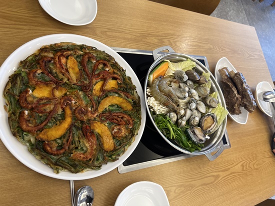 일품해물칼국수 이미지