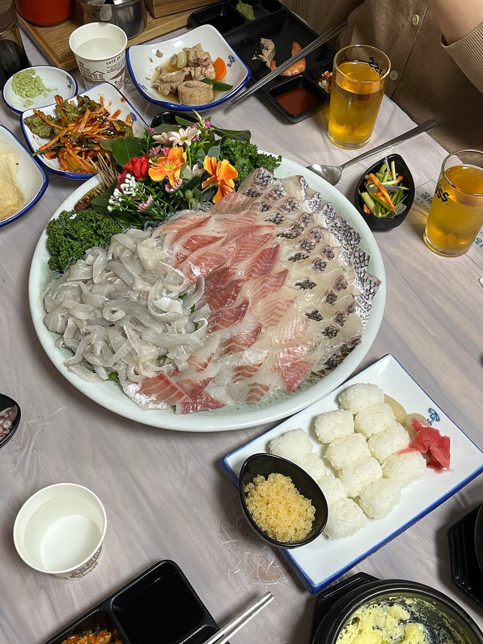 2번횟집 이미지