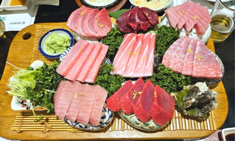 야무진참치 이미지