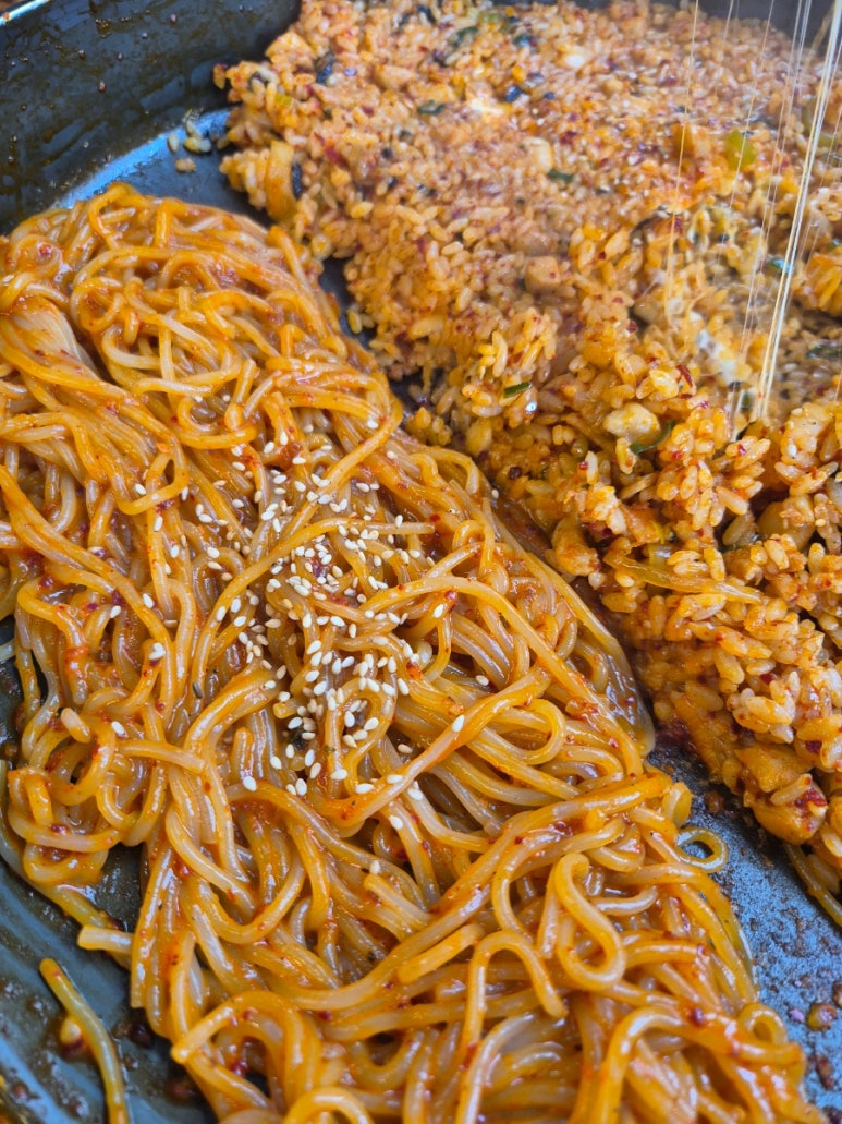 유가네닭갈비사직구장점 이미지