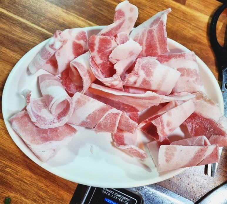 칠칠소.돼지막창형곡 이미지