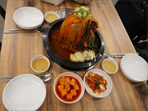 일인자감자탕 이미지