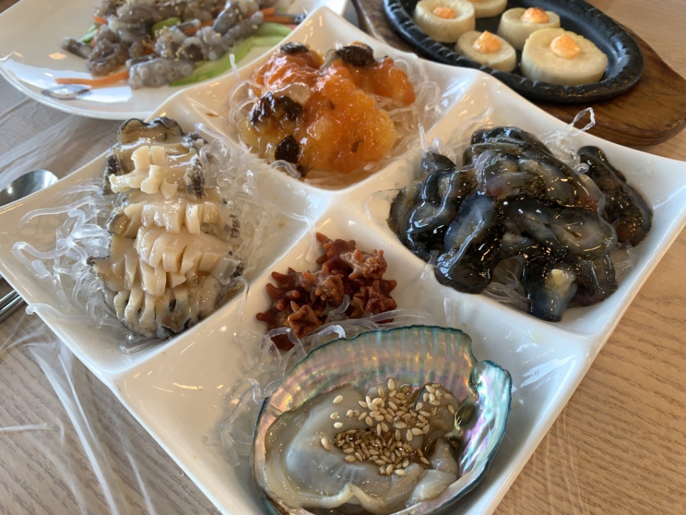 해변풍경횟집 이미지