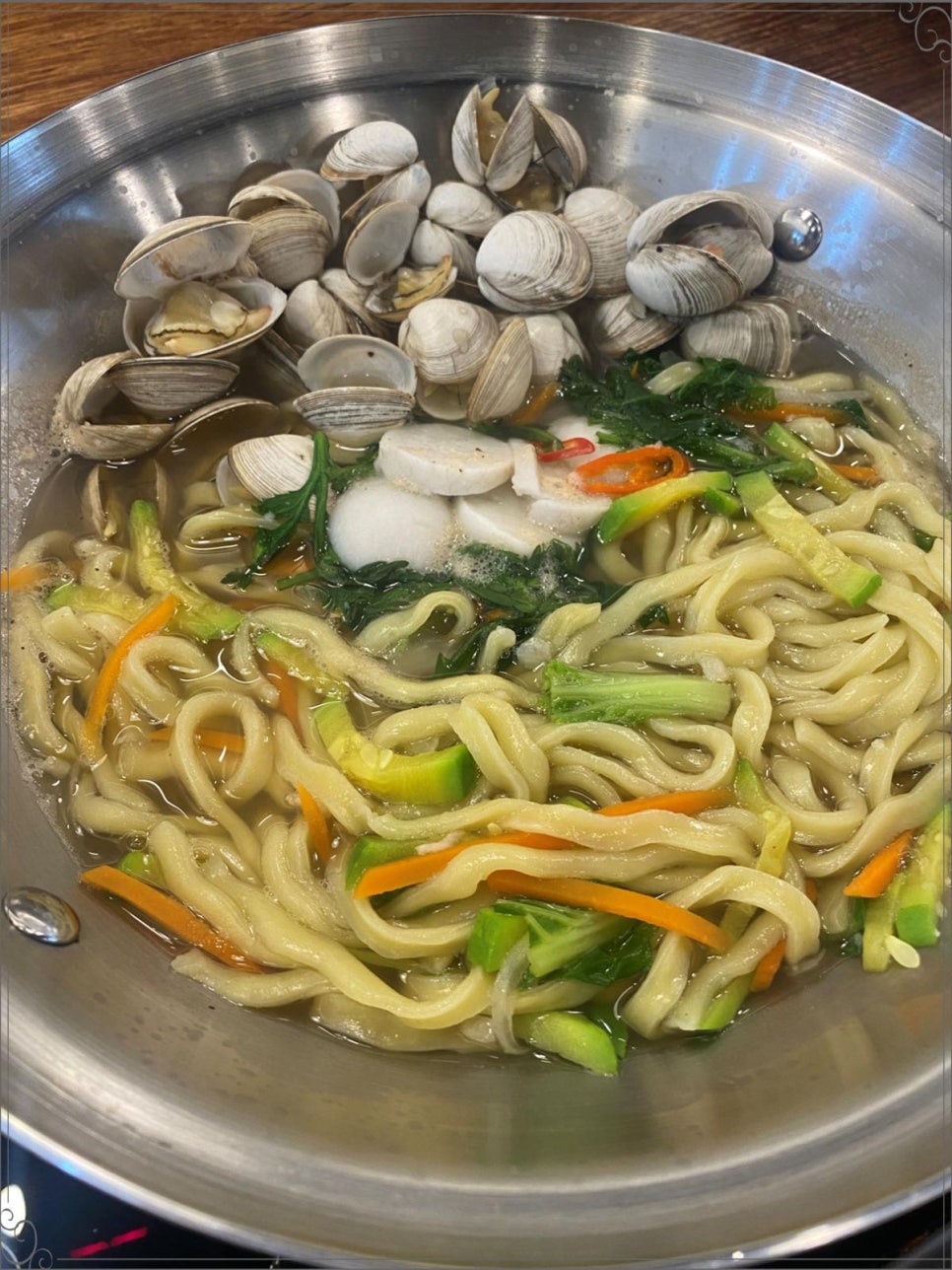 상황버섯칼국수 이미지